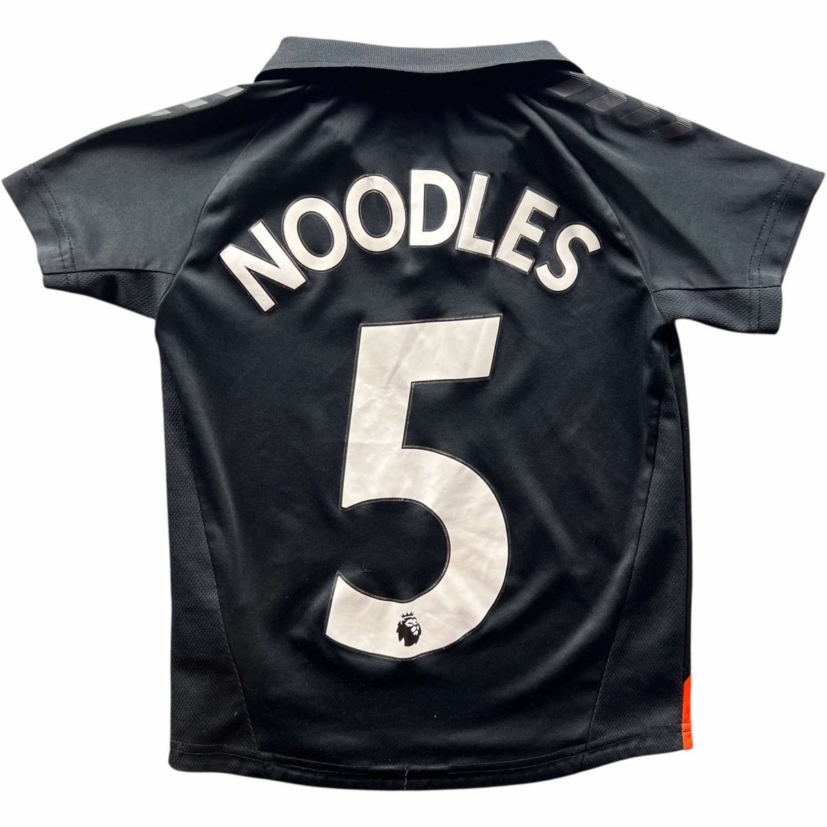 Everton 2021-22 Hummel away „Noodles #5” football shirt size 5-6Y