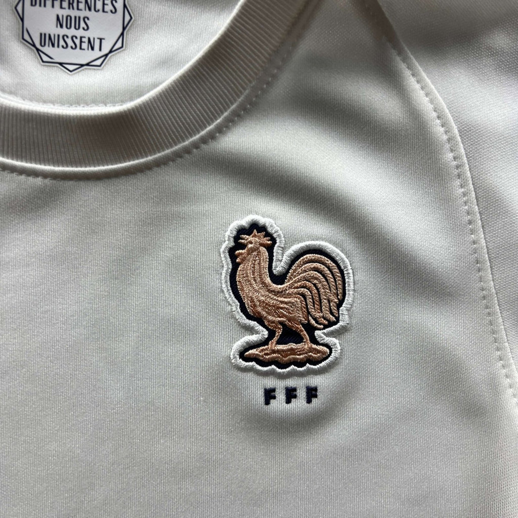 France 2022 Nike away football shirt size 104
