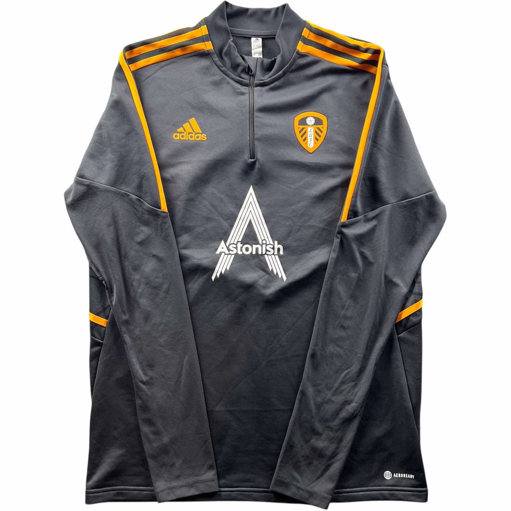 Leeds United 2022-23 Adidas training felső L-es