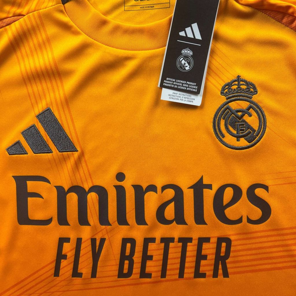Real Madrid 2024-25 Adidas vendég *Új* foci mez M-es