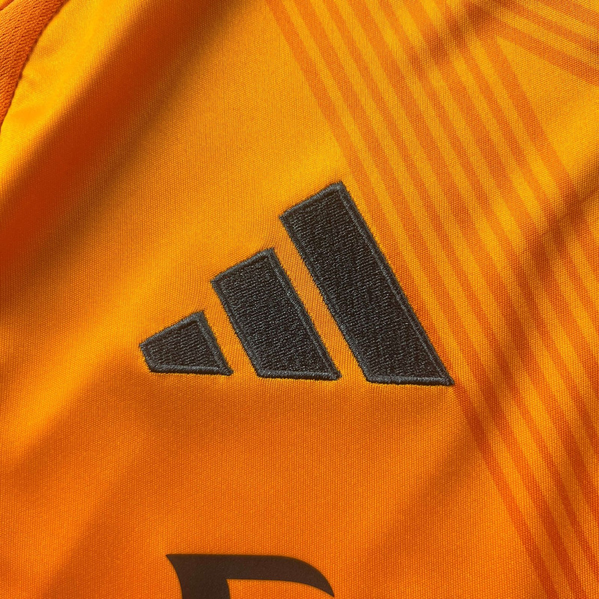 Real Madrid 2024-25 Adidas away *NEW* football shirt size S