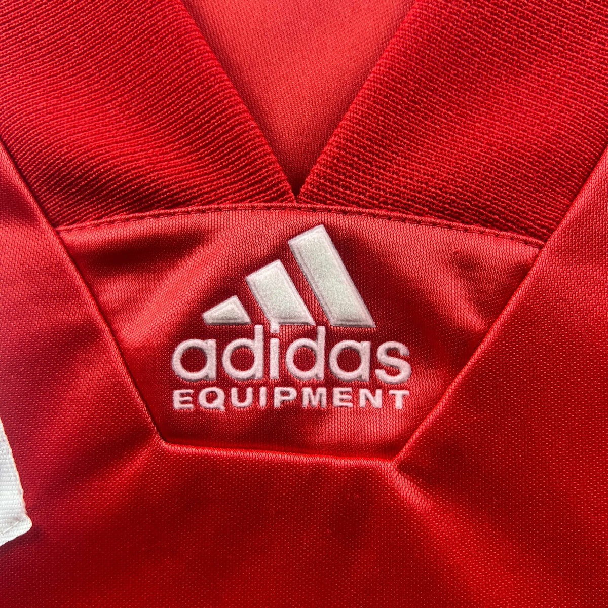 Liverpool 1992-93 Adidas hazai foci mez L-es