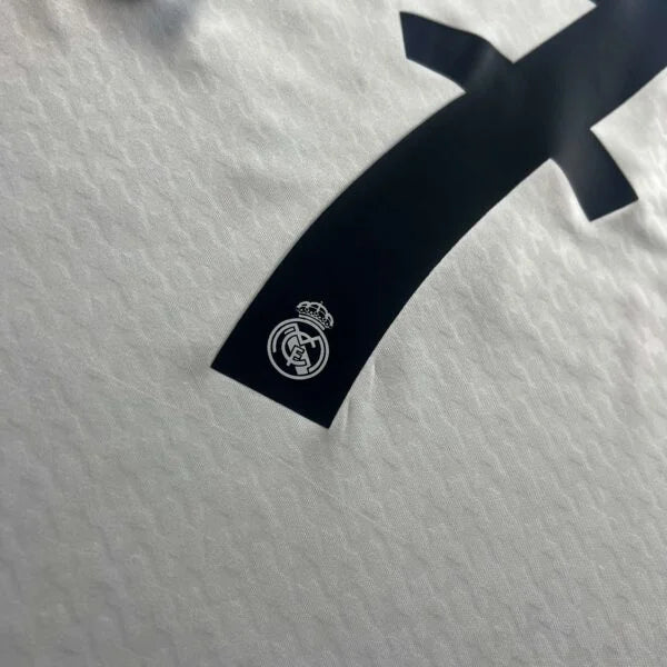 Real Madrid 2024-25 Adidas hazai BL Vini Jr. *Új* foci mez M-es