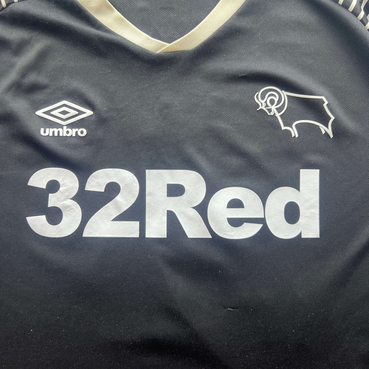 Derby County 2019-20 Umbro harmadik számú Jayden Bogle foci mez 4XL-es