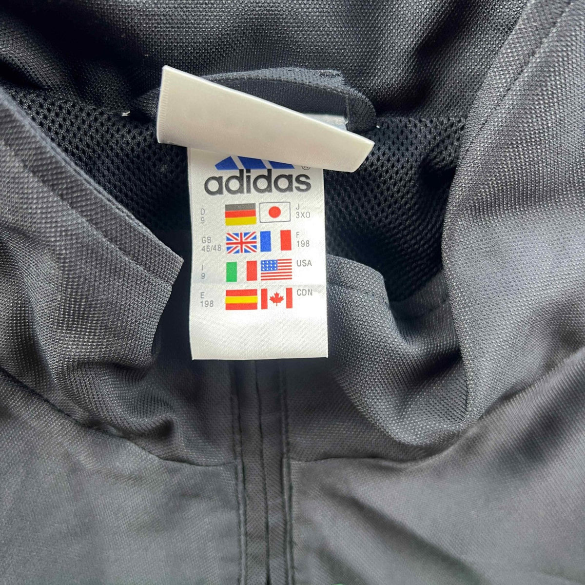 Adidas 2000 vintage felső 46/48-as