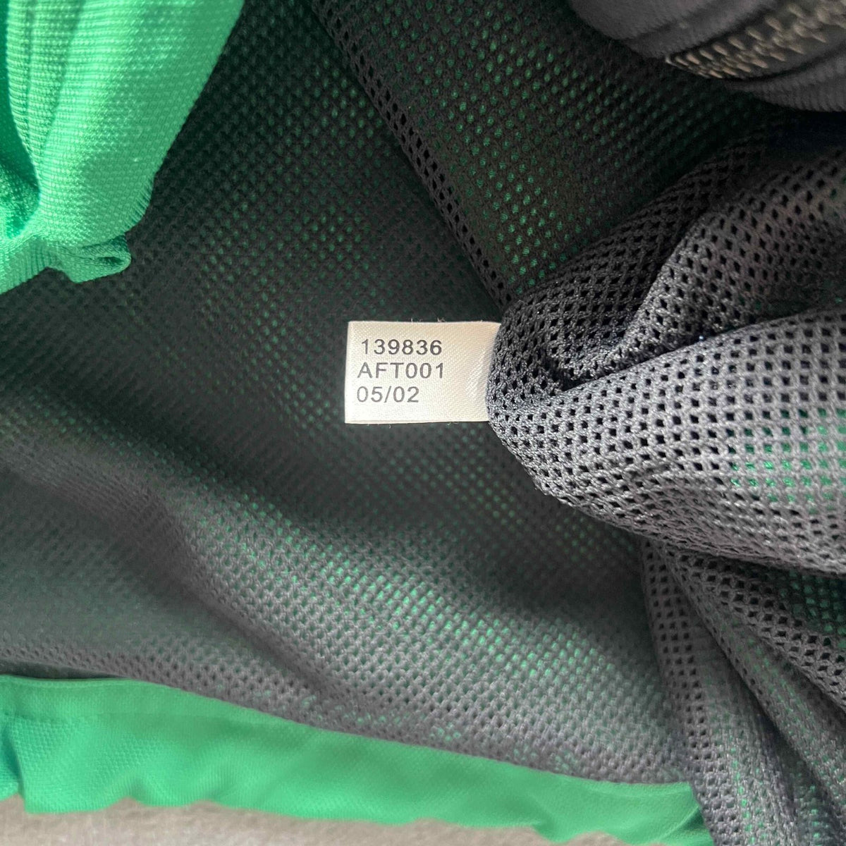 Adidas 2000 vintage felső 46/48-as