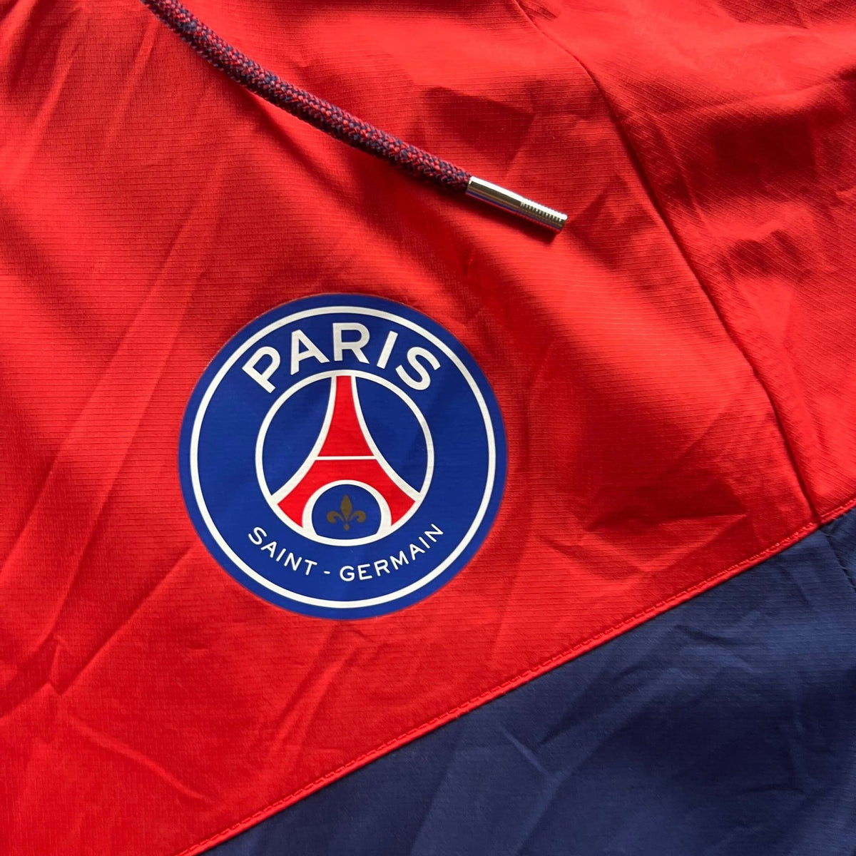 PSG 2017-18 Nike jacket size S