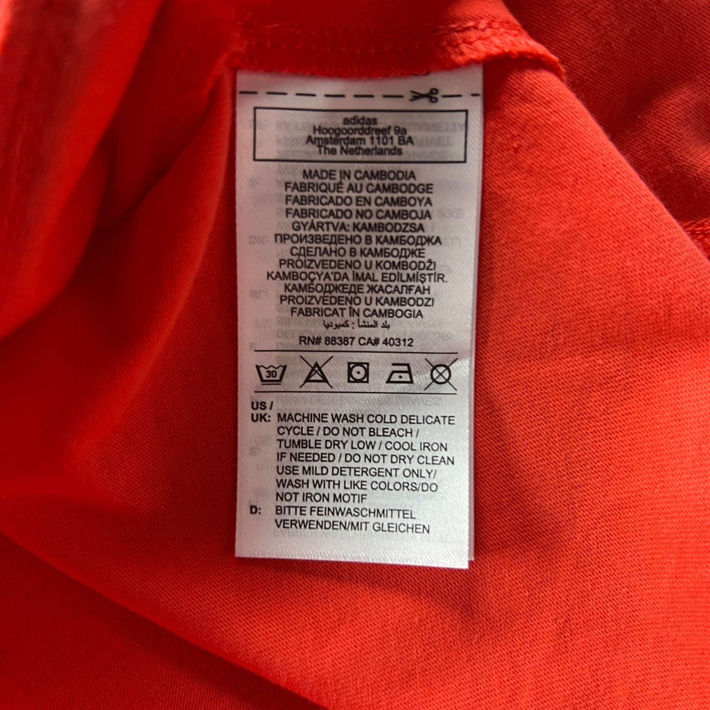 Manchester United 2024-25 Adidas *NEW* tee size L