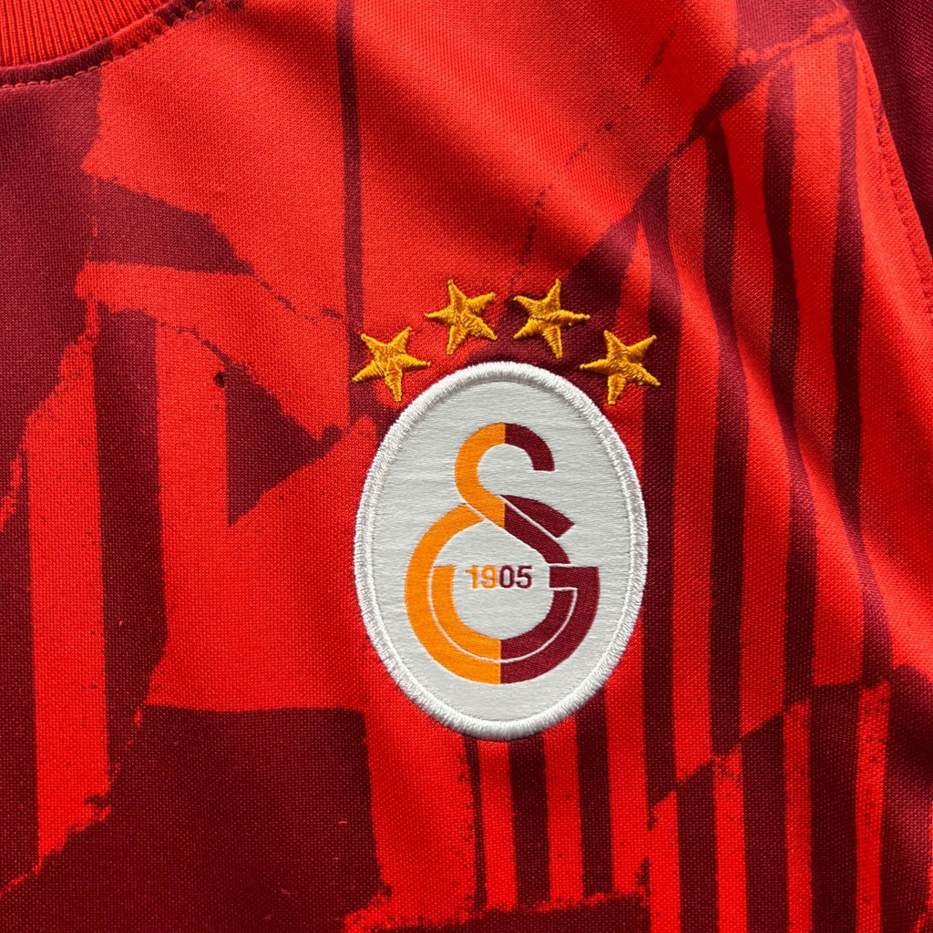 Galatasaray 2021-22 Nike training football shirt size M