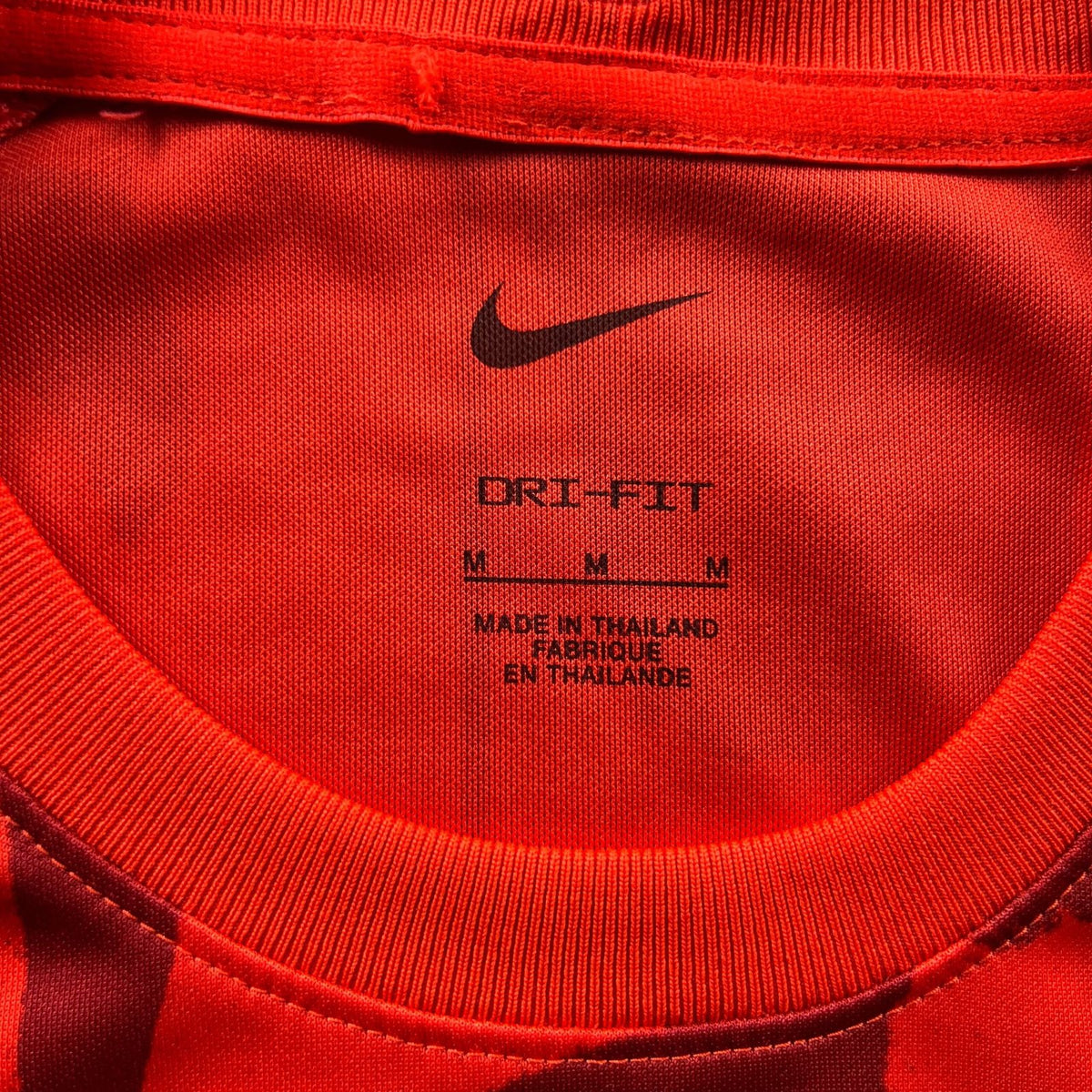 Galatasaray 2021-22 Nike training foci mez M-es