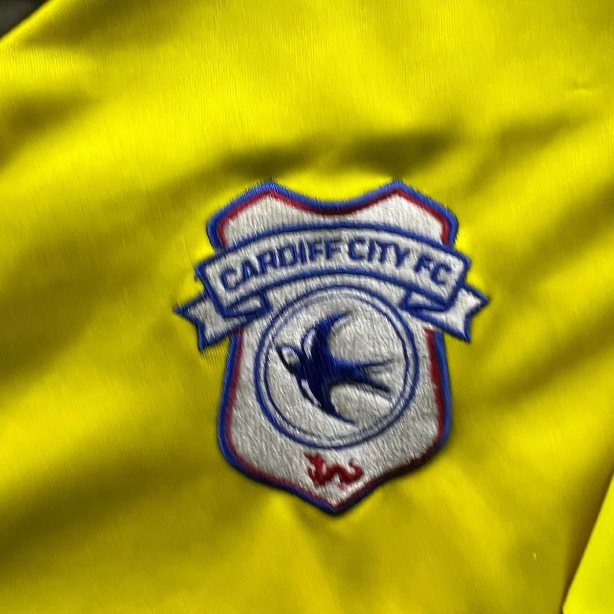 Cardiff City 2015-16 Adidas goalkeeper football shirt size S