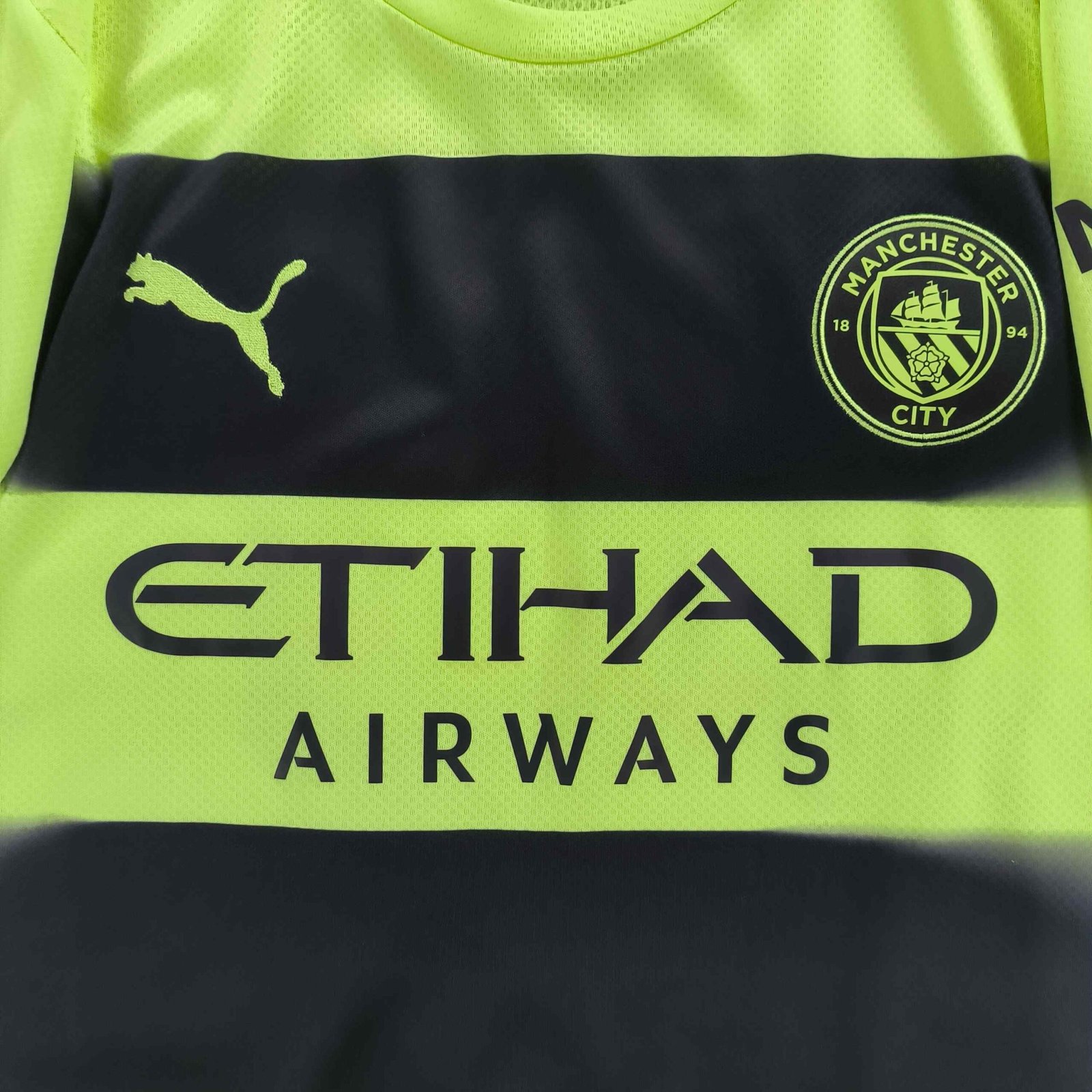 Manchester City 2022-23 Puma harmadik számú Erling Haaland foci mez L-es - Image 3
