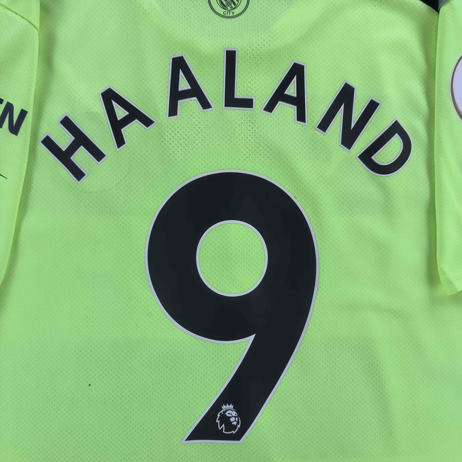 Manchester City 2022-23 Puma harmadik számú Erling Haaland foci mez L-es - Image 8