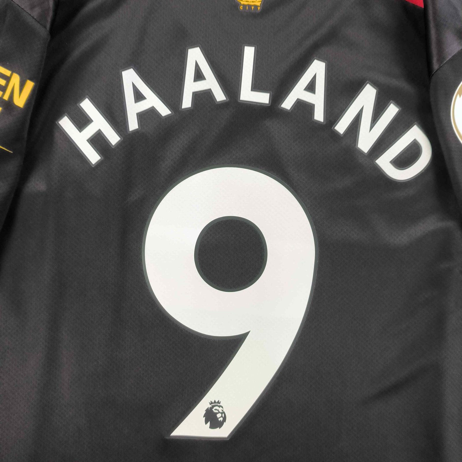 Manchester City 2022-23 Puma vendég Erling Haaland foci mez M-es - Image 8