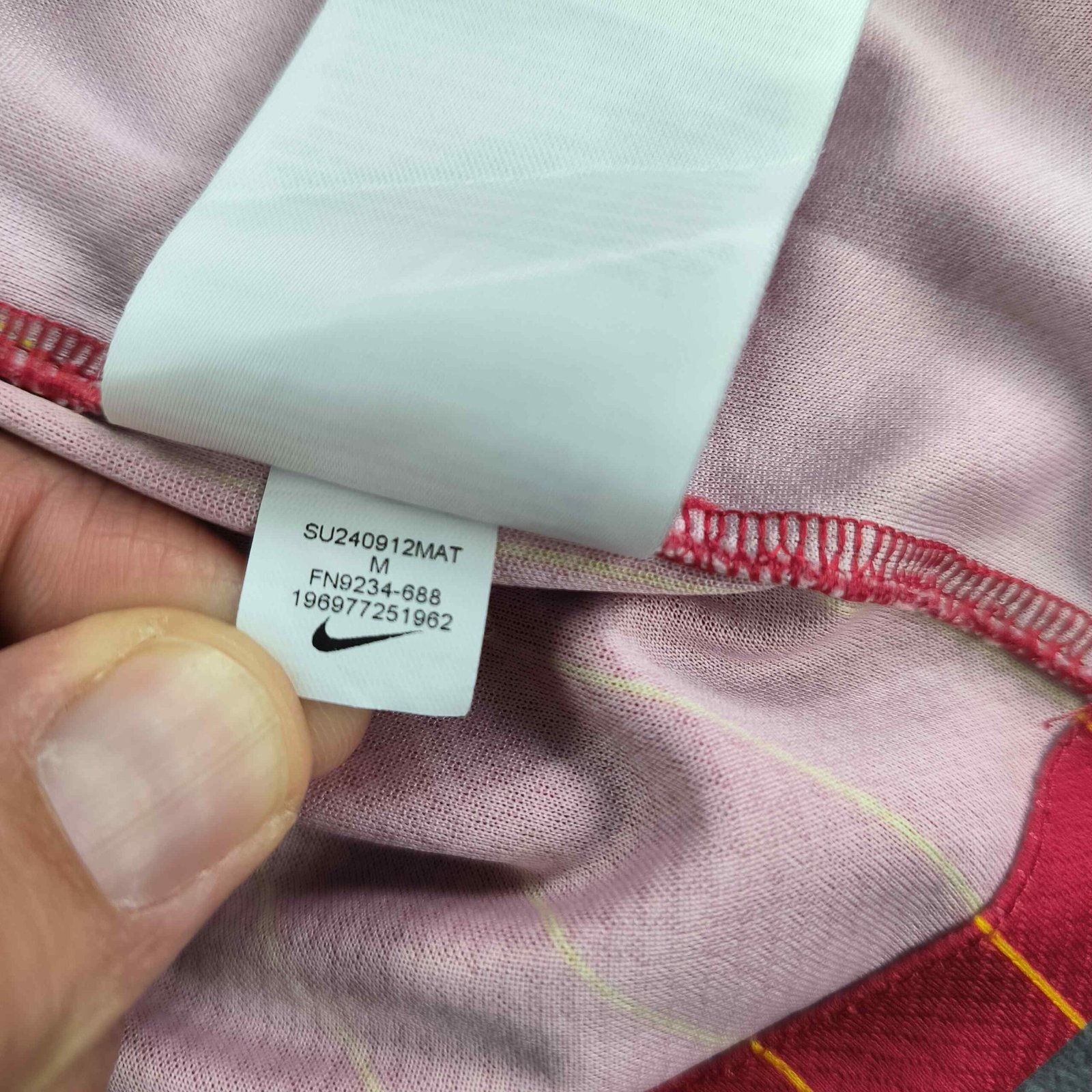 Liverpool 2024-25 Nike hazai "Cillian #10" foci mez gyerek 110-116-os - Image 6