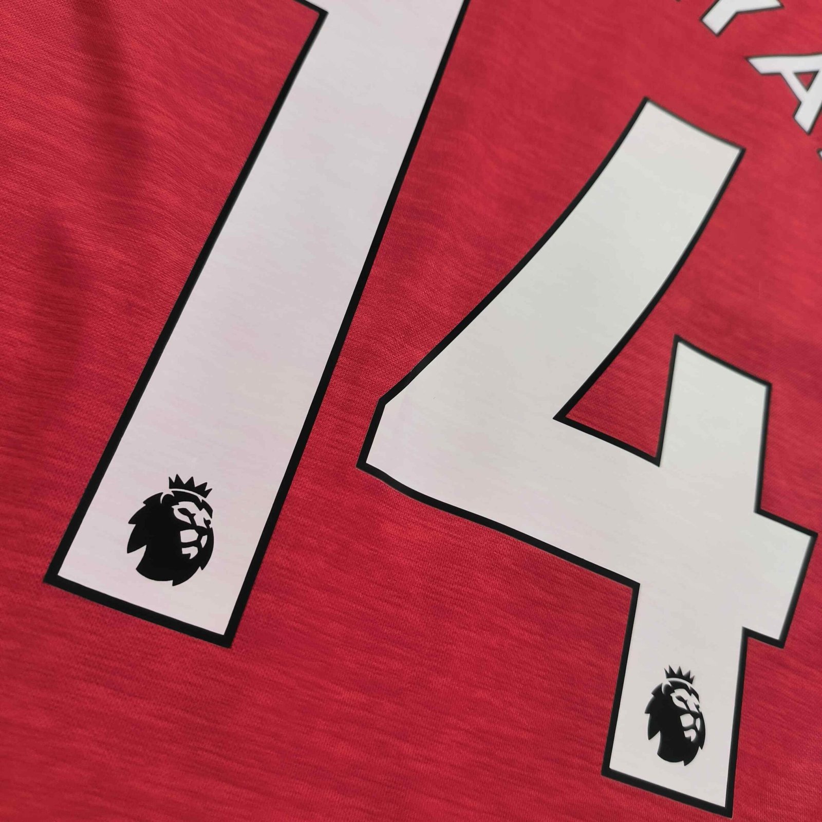 Arsenal 2018-19 Puma hazai Pierre-Emerick Aubameyang foci mez M-es - Image 8