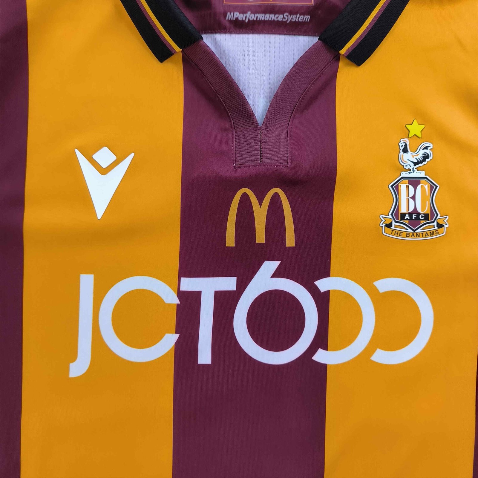 Bradford City 2022-23 Macron hazai foci mez XL-es - Image 3