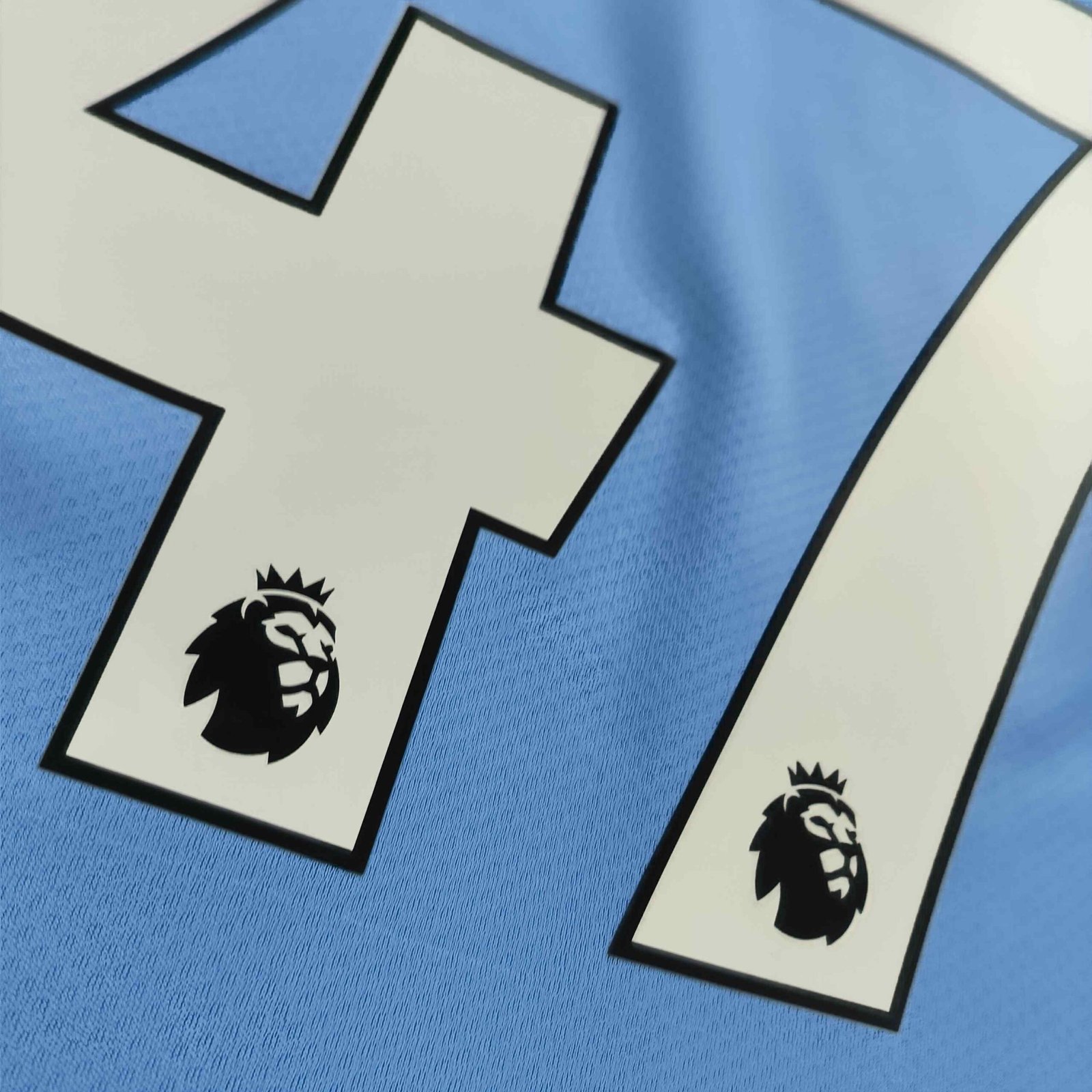 Manchester City 2021-22 Puma hazai Phil Foden foci mez S-es - Image 9