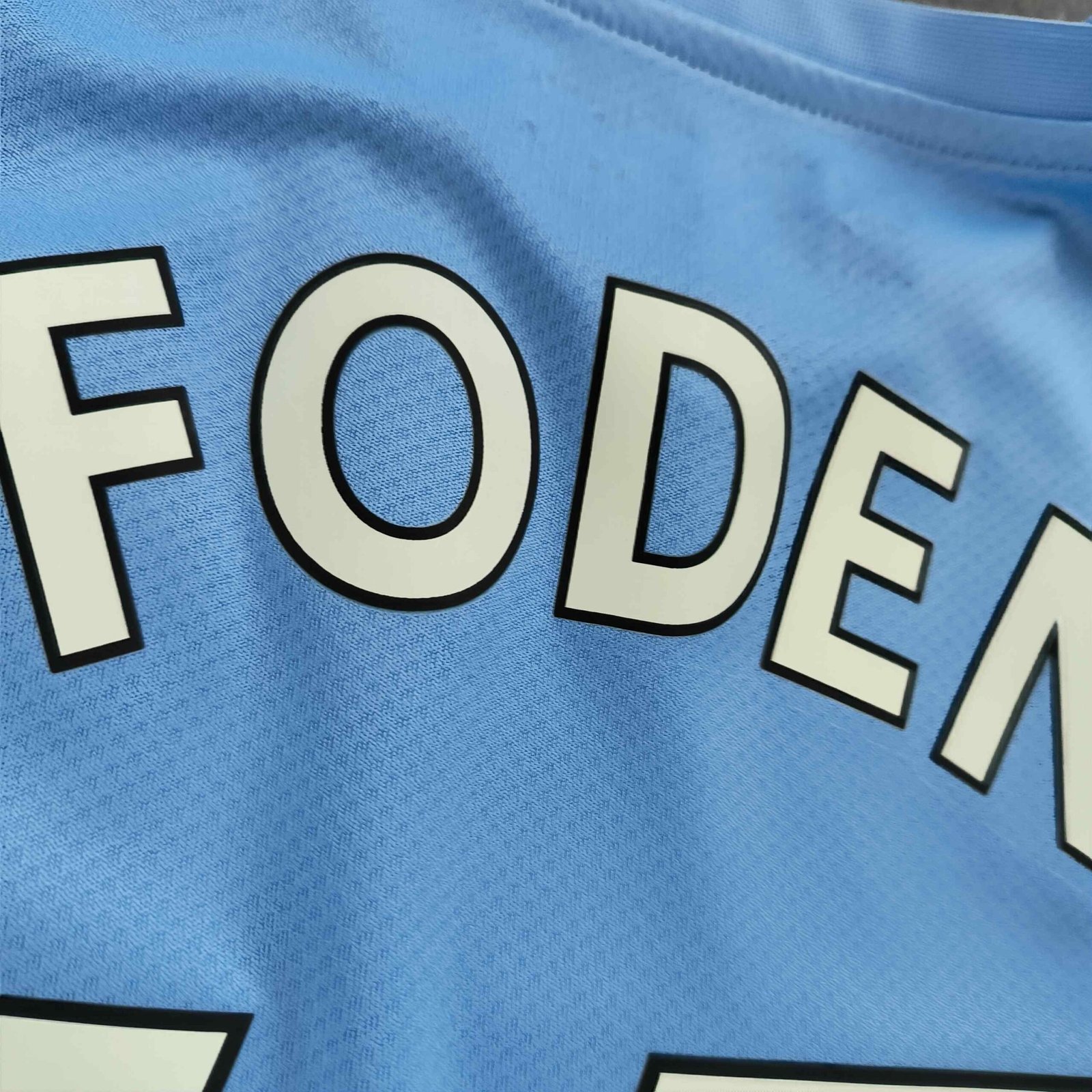Manchester City 2021-22 Puma hazai Phil Foden foci mez S-es - Image 10