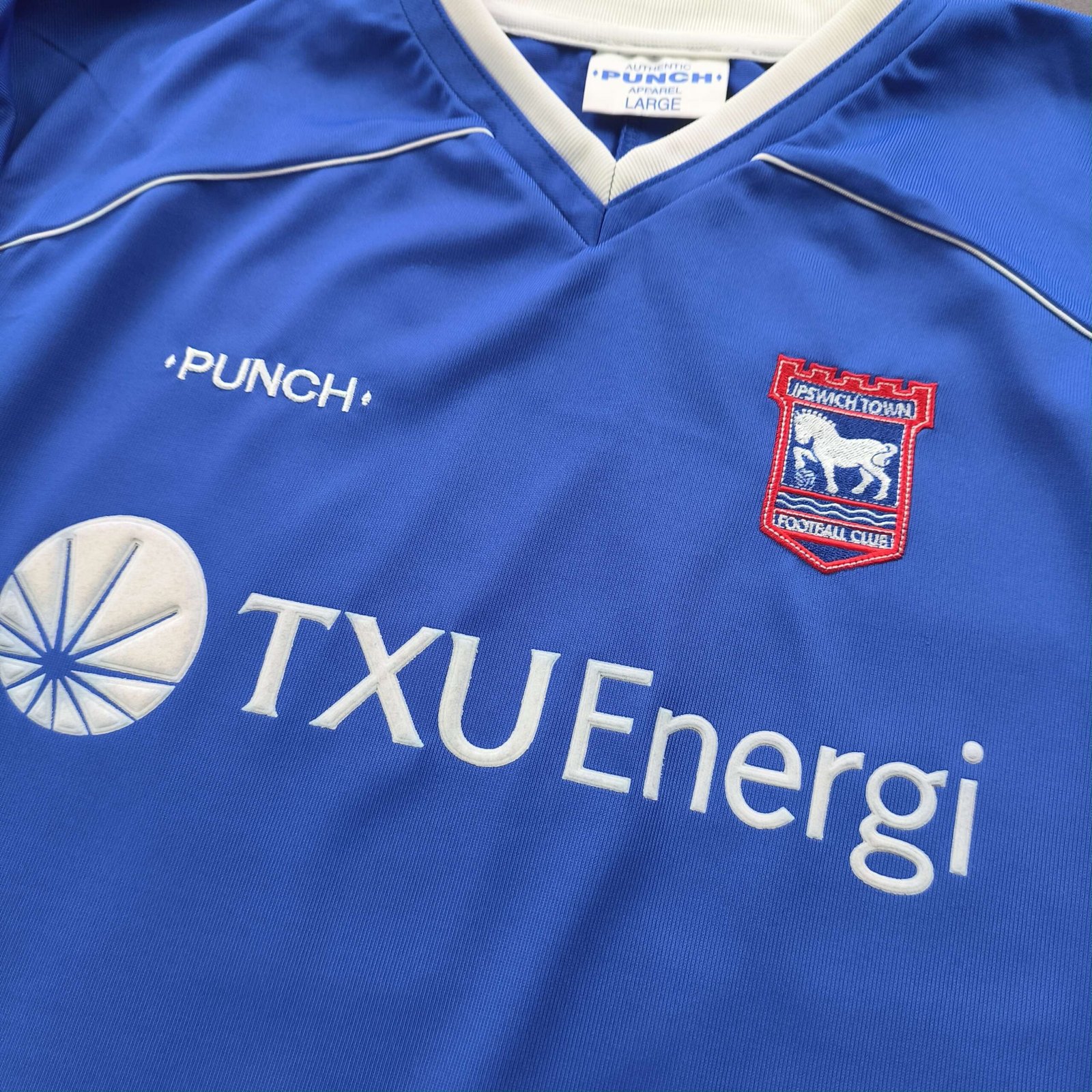 Ipswich Town 2001-03 Punch hazai Finidi George foci mez L-es - Image 3