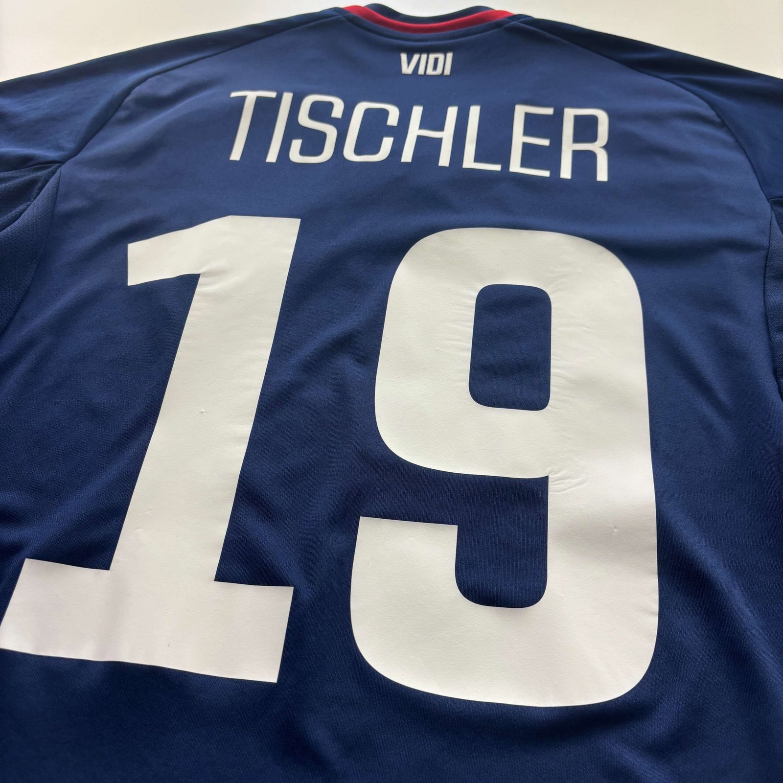 Mol Fehérvár 2015-16 Adidas harmadik számú Tischler Patrik foci mez M-es - Image 11