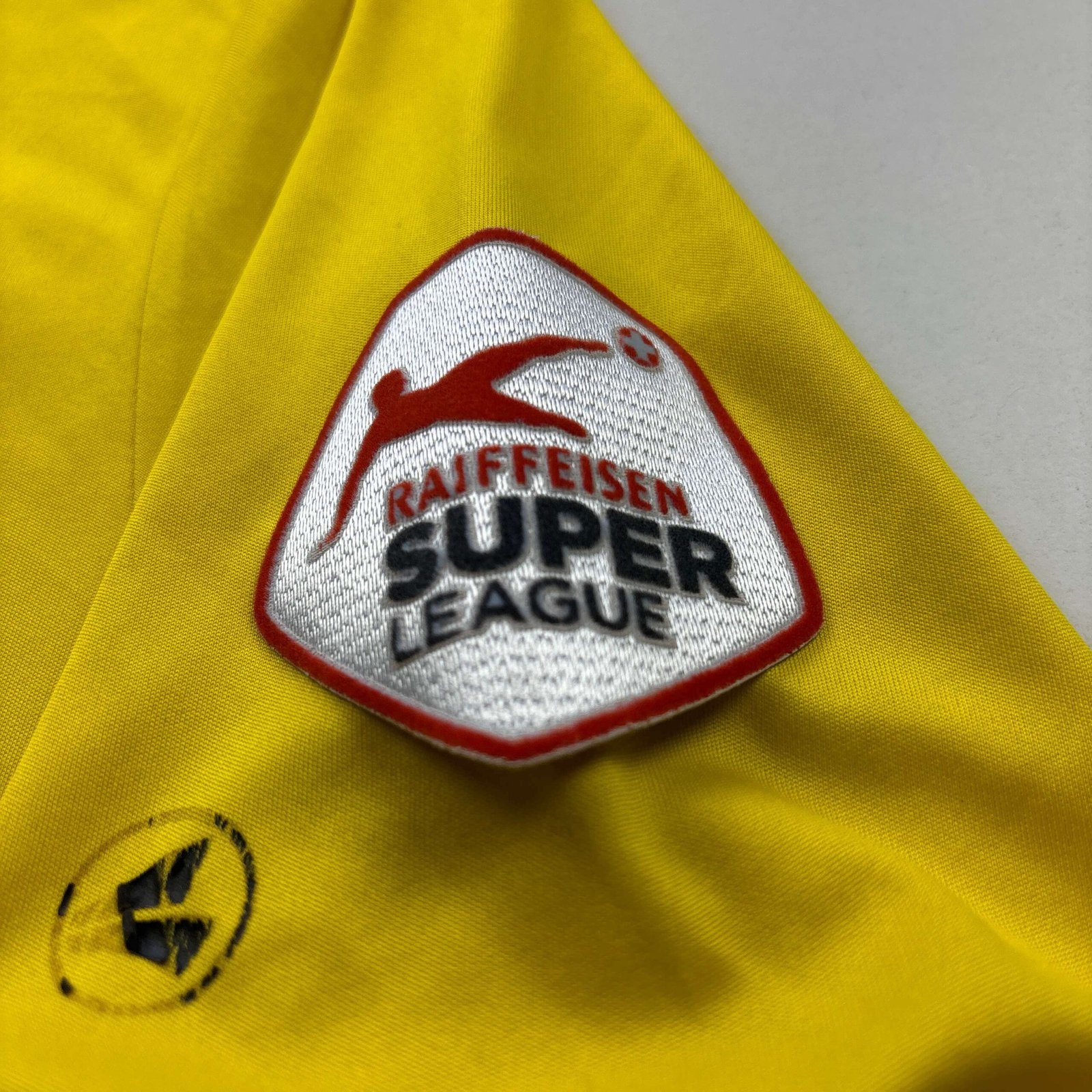 St. Gallen 2015-16 Jako kapus Daniel Lopar *Aláírt* foci mez L-es