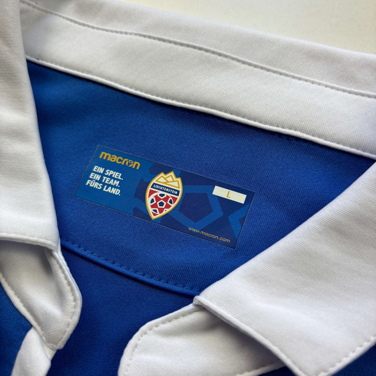 Liechtenstein válogatott 2020 Macron hazai Andreas Malin foci mez L-es