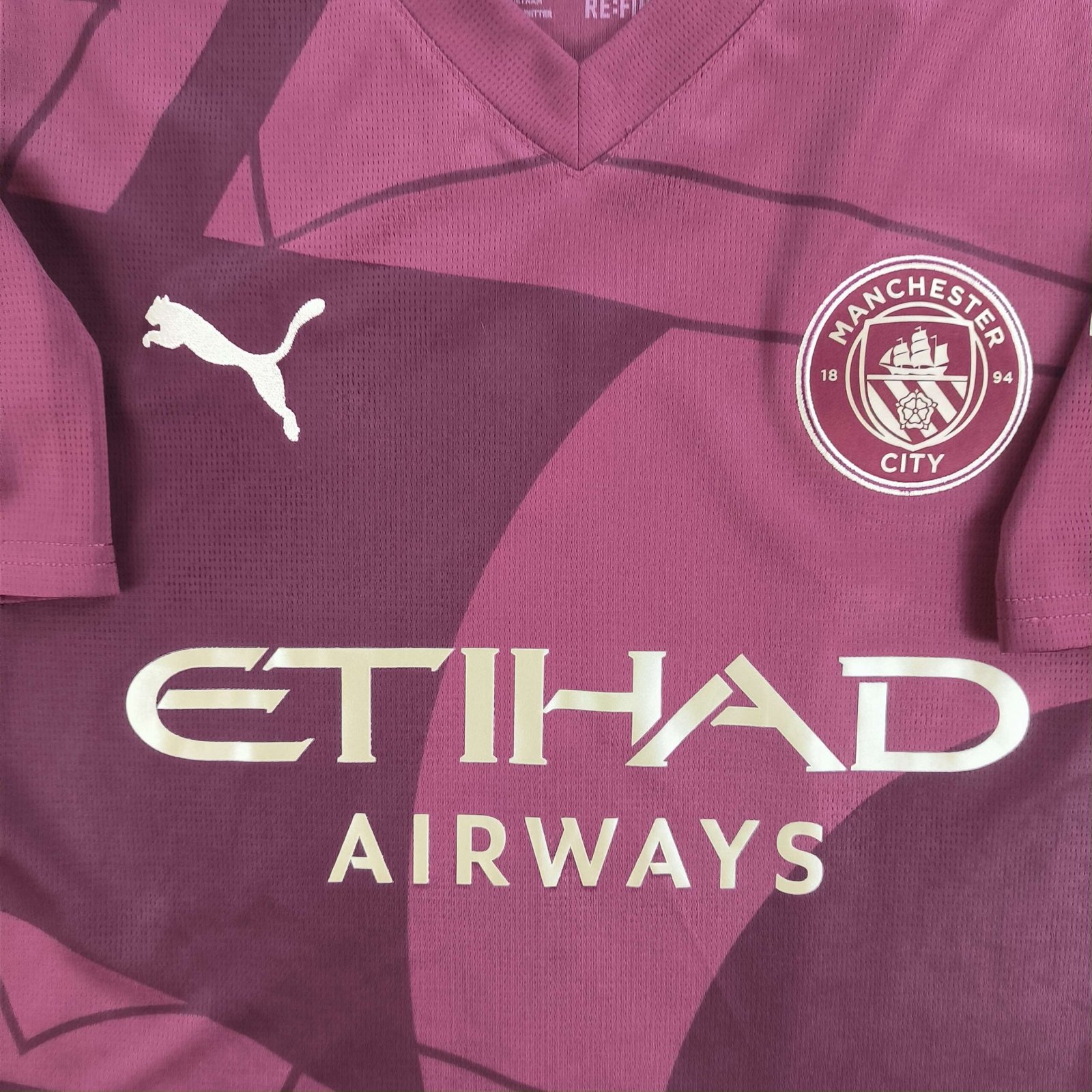 Manchester City 2024-25 Puma harmadik számú Erling Haaland foci mez M-es - Image 3