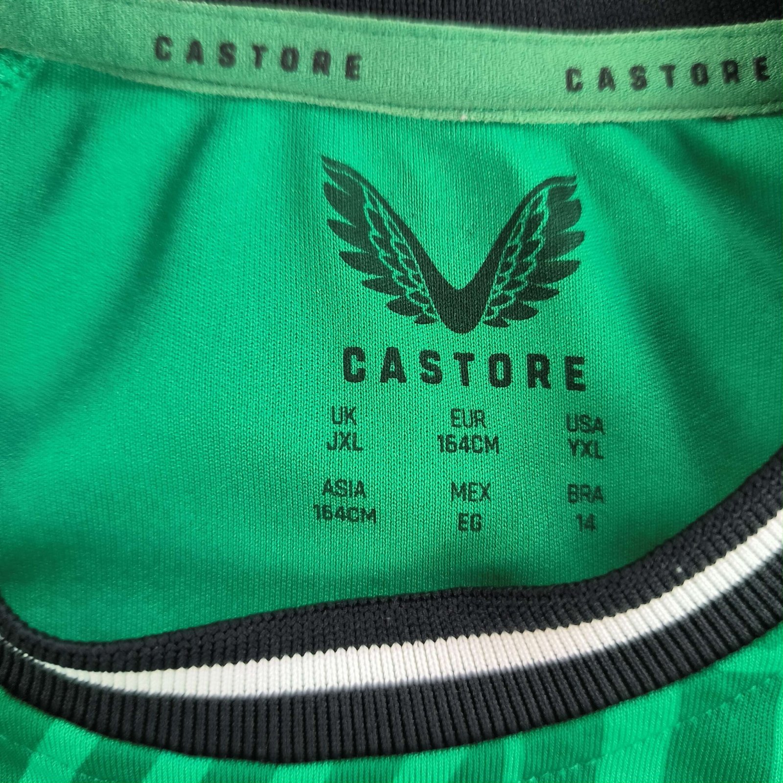 Newcastle United 2023-24 Castore vendég foci mez gyerek XL-es - Image 4