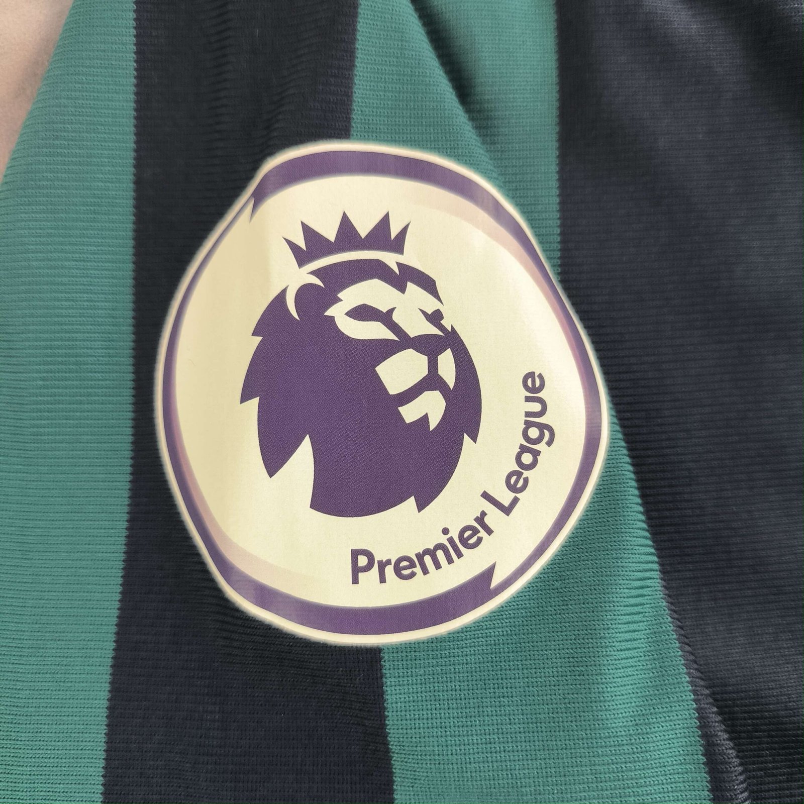 Leeds United 2020-21 Adidas vendég Jack Harrison foci mez S-es - Image 6