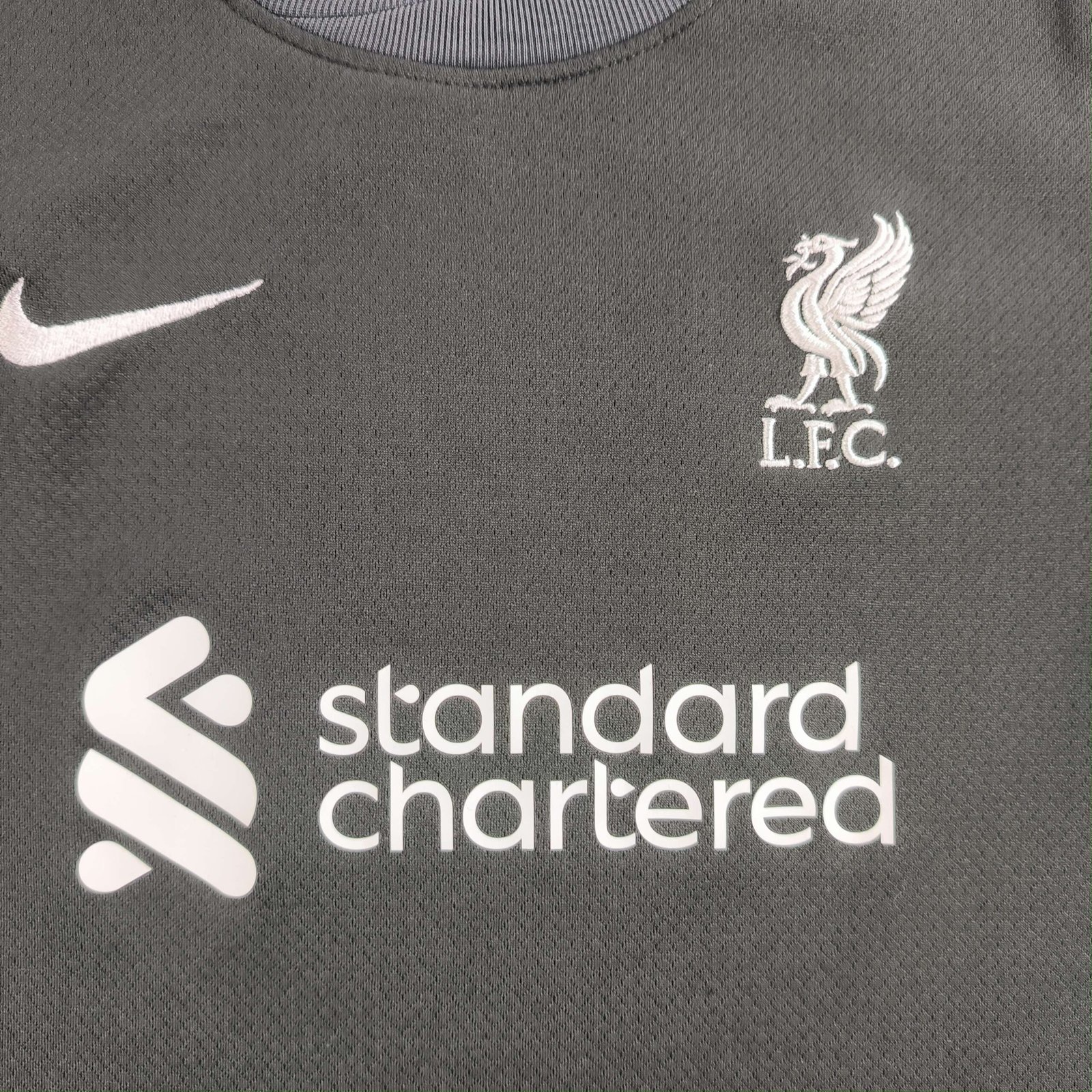 Liverpool 2024-25 Nike vendég foci mez gyerek 116-122-es - Image 3