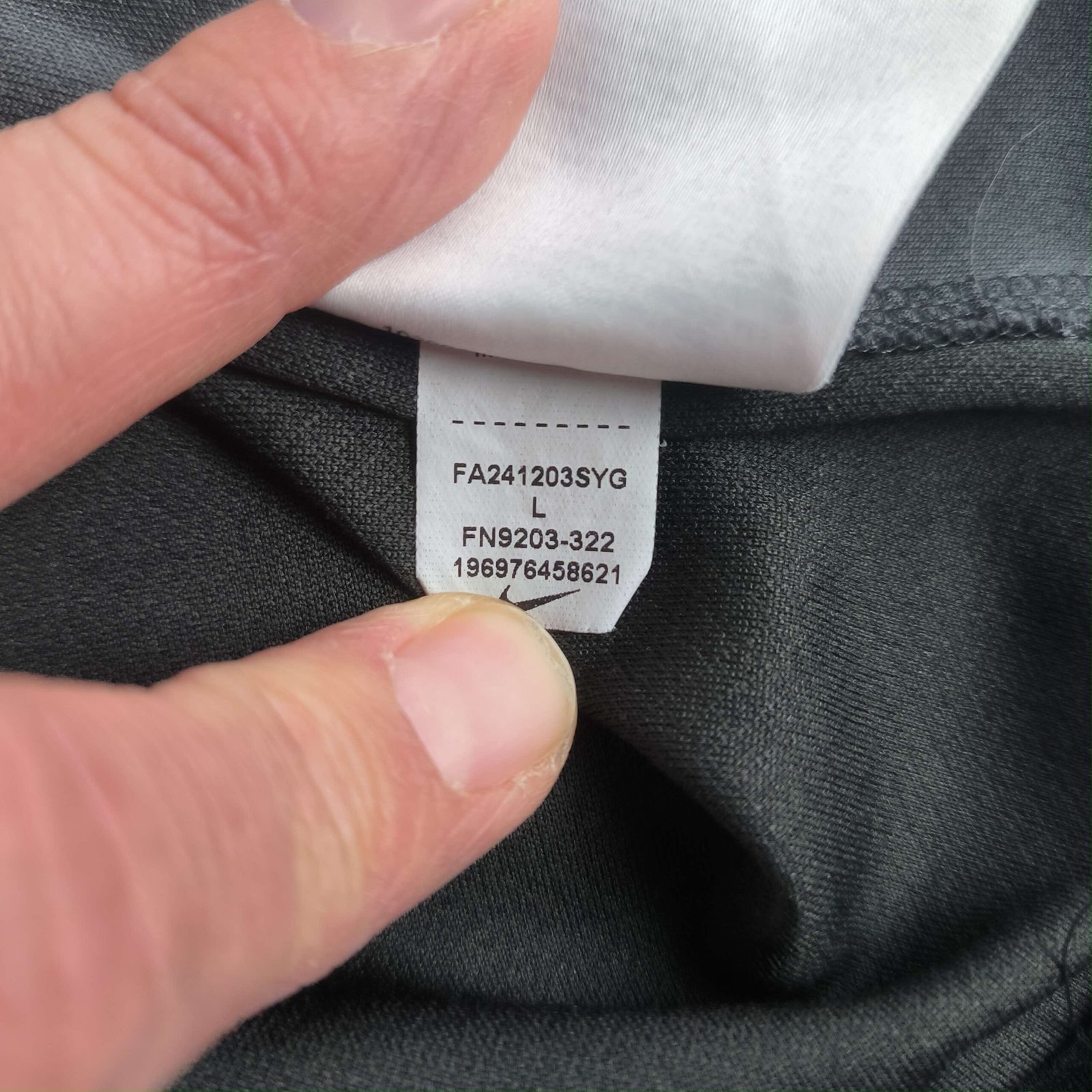 Liverpool 2024-25 Nike vendég foci mez gyerek 116-122-es - Image 6