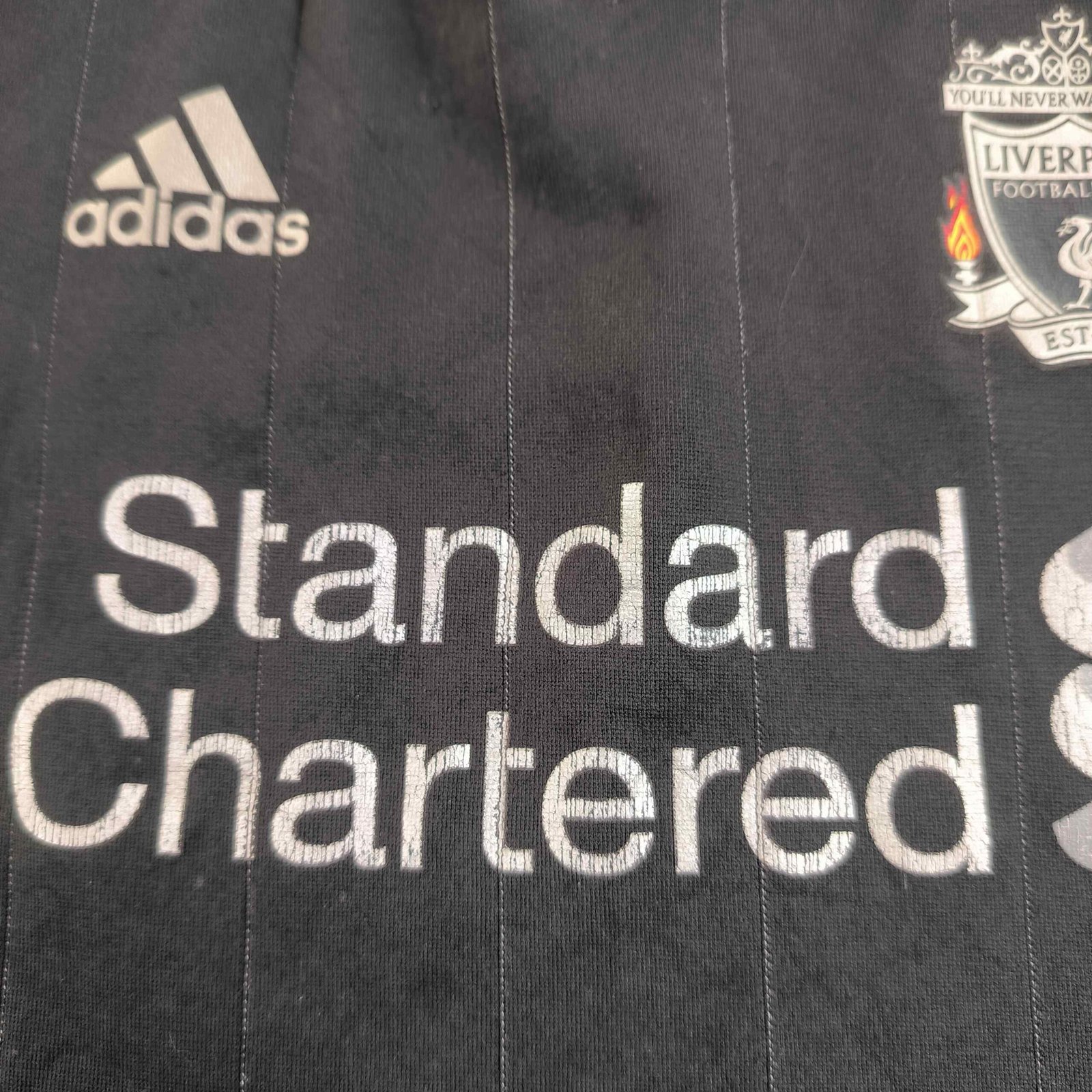 Liverpool 2011-12 Adidas vendég foci mez gyerek 116-os - Image 4