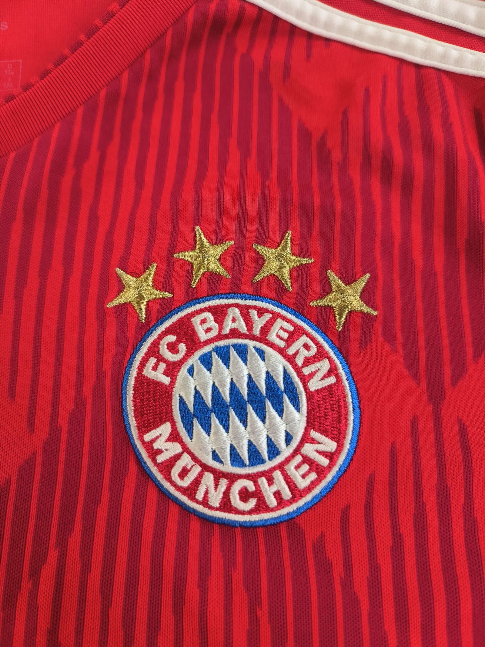 Bayern München 2018-19 Adidas hazai foci mez gyerek 164-es - Image 3