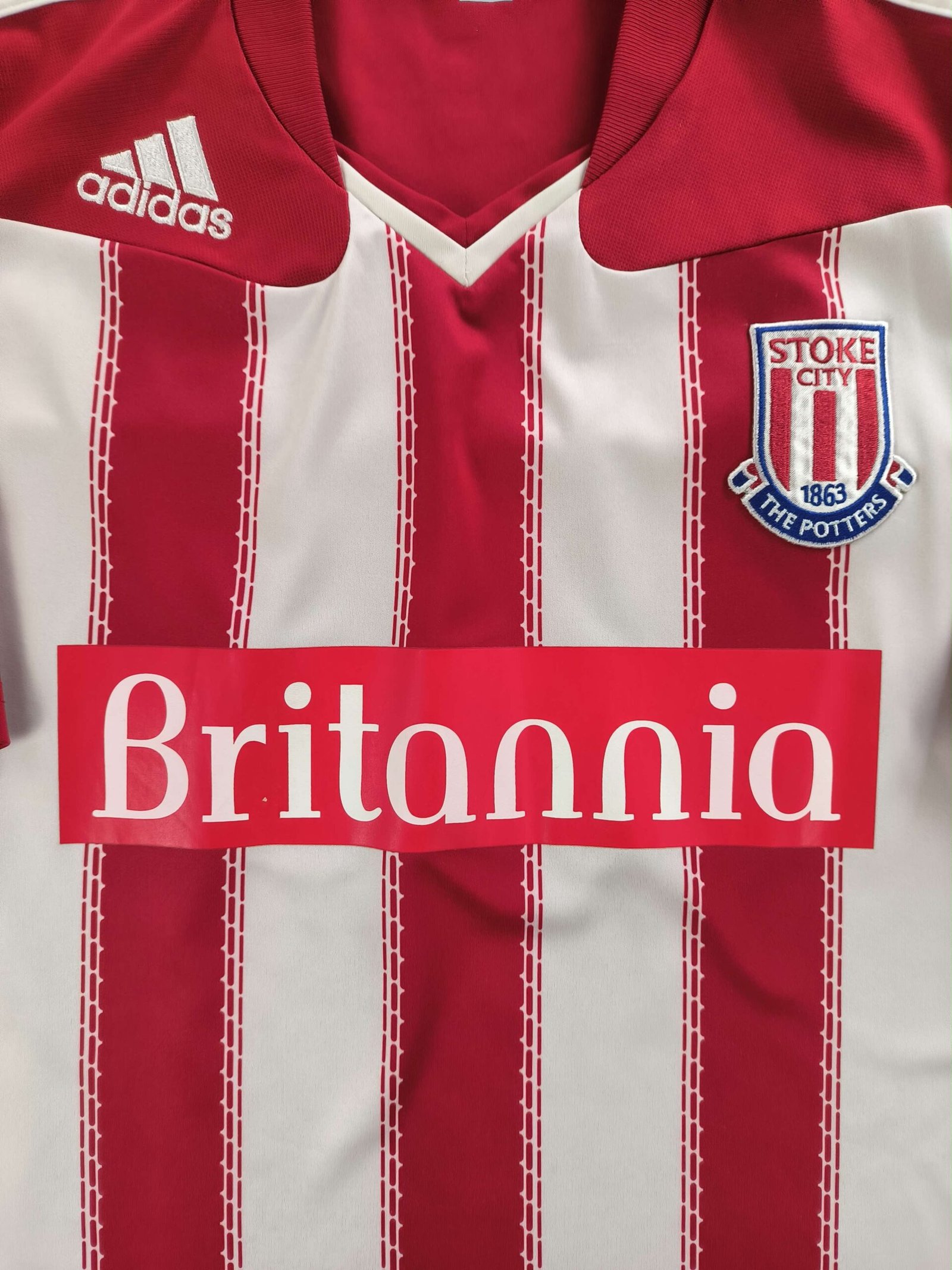 Stoke City 2010-11 Adidas hazai Dean Whitehead foci mez L-es - Image 3