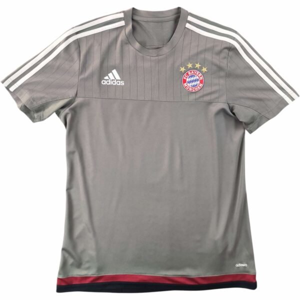 Bayern München 2015-16 Adidas training foci mez M-es