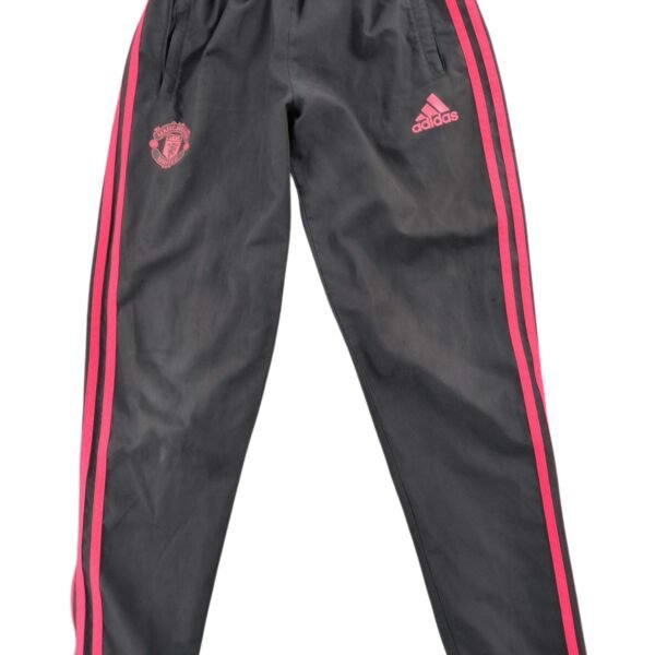 Manchester United 2018 Adidas nadrág gyerek 164-es