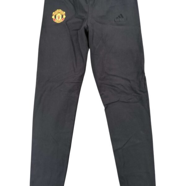 Manchester United 2022 Adidas nadrág gyerek 152-es