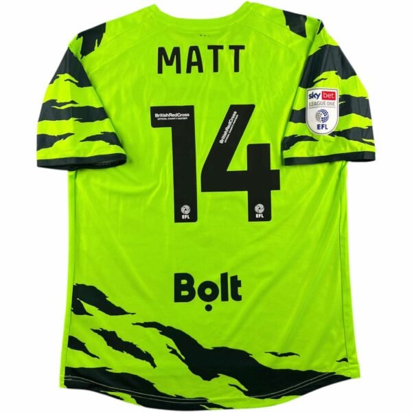 Forest Green Rovers 2021-22 Playerlayer hazai  Jamille Matt *match worn* foci mez XL-es