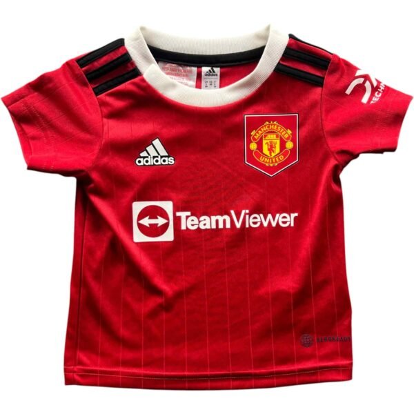 Manchester United 2022-23 Adidas hazai foci mez gyerek 68-as